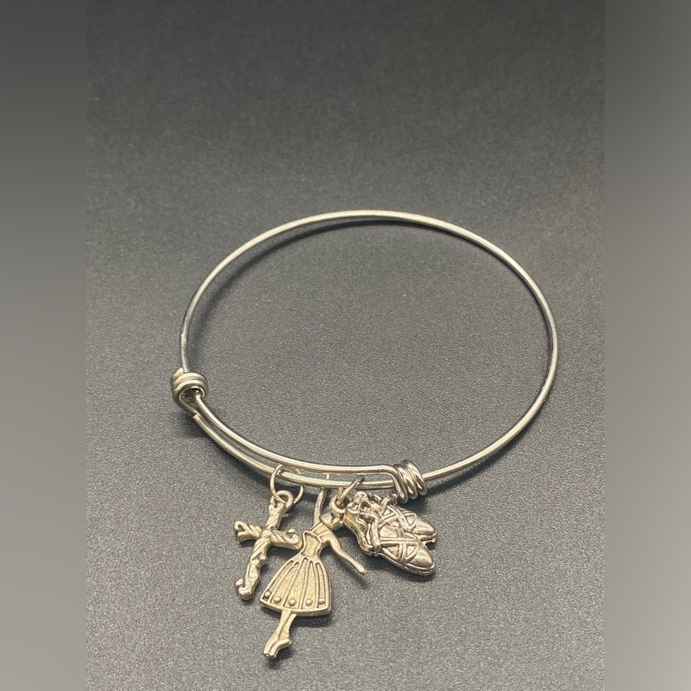 Item 928 Faith & Dance Charm Bracelet - Picture 3 of 4